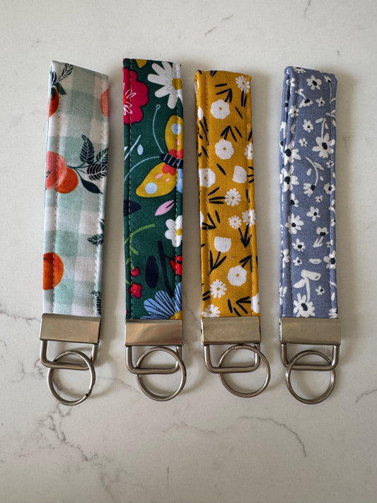 Dainty Blue Floral Wristlet