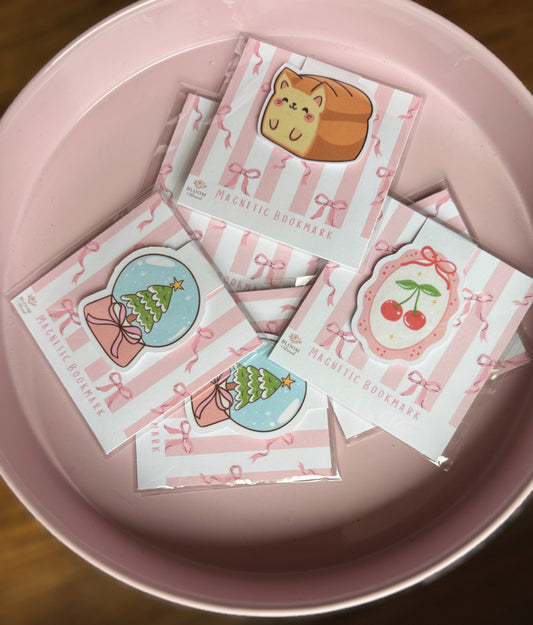 Kitty Loaf, Cherry and the Snowglobe Magnetic Bookmarks